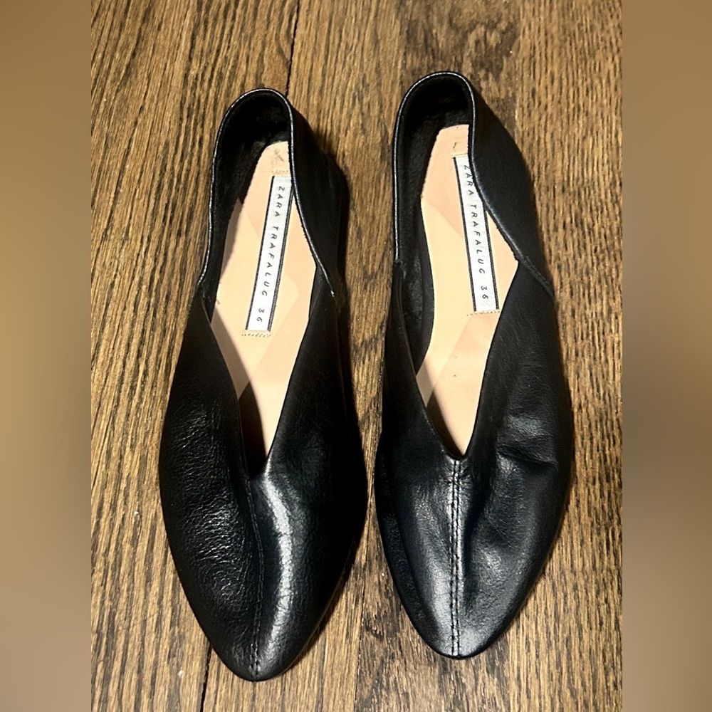 Zara Trafaluc Black Leather Babouche Flats – Size 36 (US 6)